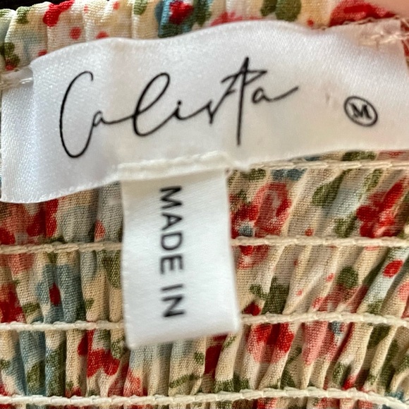 Dainty floral maxi.  Never been worn. - Picture 6 of 6